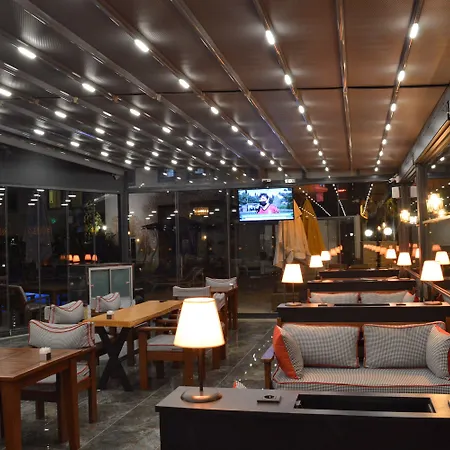 Sunset Hotel 3*
