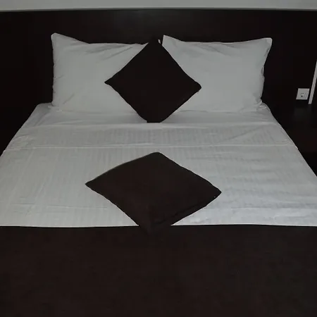 Sunset Hotel 3*